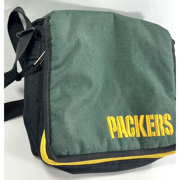 NFL Teams Green Bay Packers Insulated Travel Cooler with Strap - Picture 2 of 12